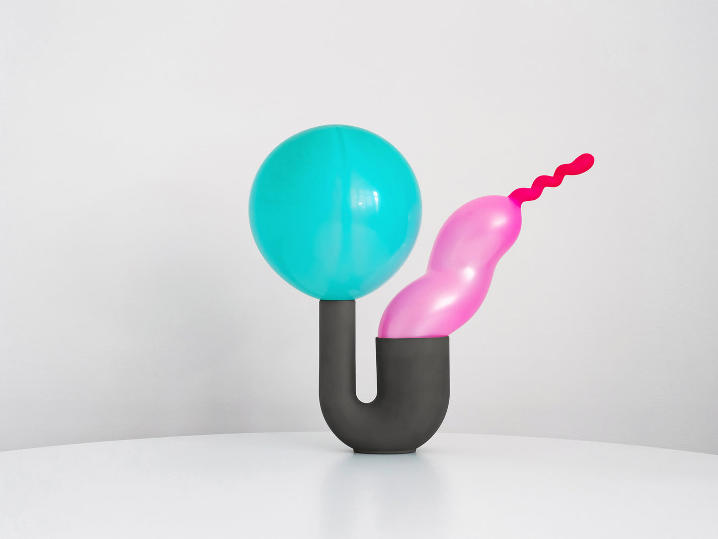 Tuba vase (M)